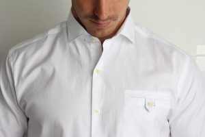 7 Conseils pour Bien Choisir une Chemise Homme